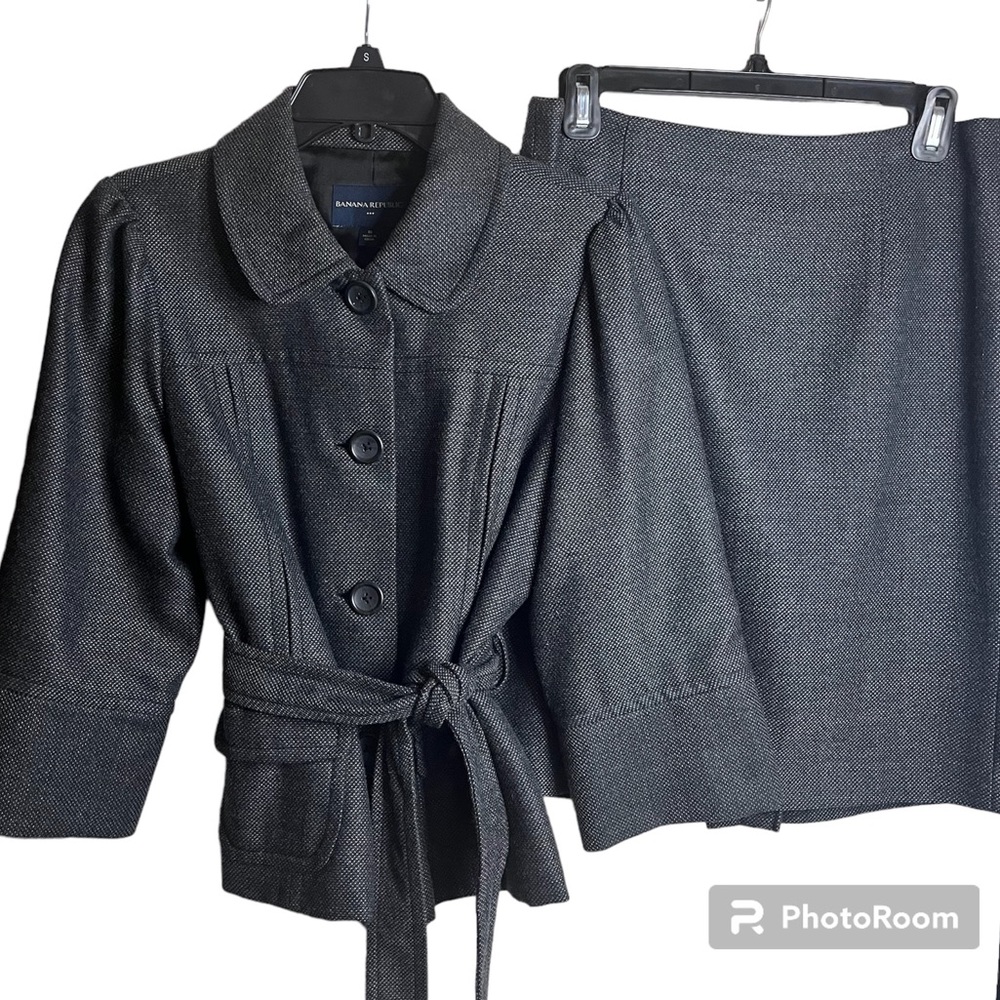 Banana Republic Gray Peacoat Wool SuitWork Classy Jacket.Skirt listed separately